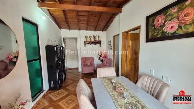 Casa de 5 alcobas en venta en Castilla, Medellín, 200 m² · foto 12 de 20