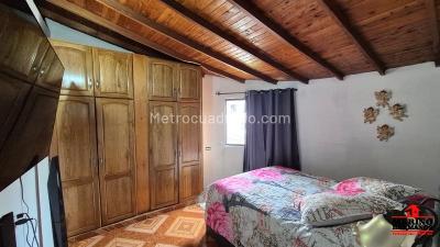 Casa de 5 alcobas en venta en Castilla, Medellín, 200 m² · foto 18 de 20