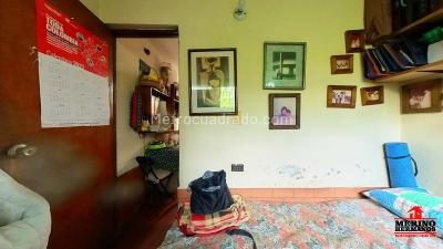 Casa de 5 alcobas en venta en Estadio, Medellín, 162 m² · foto 11 de 20