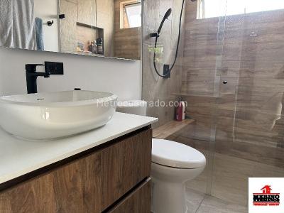 Apartamento en venta en La Frontera, Medellín · foto 8 de 16