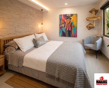 Apartamento de 2 alcobas en venta en Loma De Los Bernal, Medellín, 77 m² · foto 18 de 20