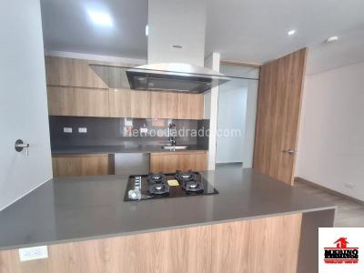 Apartamento en venta en Los Colores, Medellín · foto 5 de 20