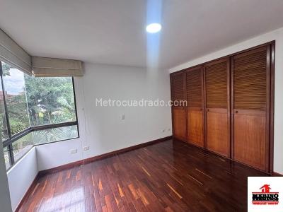Apartamento en arriendo en San Lucas, Medellín · foto 16 de 19