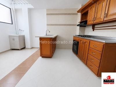 Apartamento de 3 alcobas en arriendo en La America, Medellín, 84 m² · foto 5 de 15
