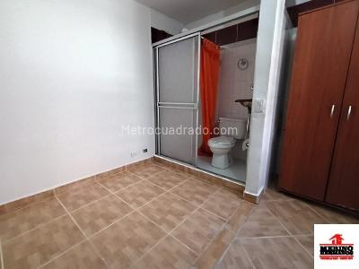 Apartamento de 3 alcobas en arriendo en La America, Medellín, 84 m² · foto 9 de 15