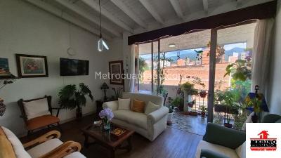 Apartamento en venta en Laureles, Medellín · foto 3 de 20