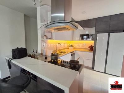 Apartamento en venta en Castropol, Medellín · foto 5 de 17