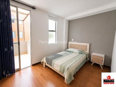 Apartamento en venta en Castropol, Medellín · foto 14 de 17