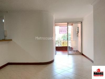 Apartamento de 2 alcobas en arriendo en Laureles, Medellín, 65 m² · foto 2 de 20