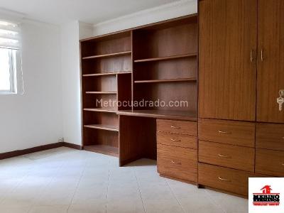 Apartamento de 2 alcobas en arriendo en Laureles, Medellín, 65 m² · foto 12 de 20