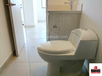 Apartamento de 2 alcobas en arriendo en Los Colores, Medellín, 71 m² · foto 6 de 20