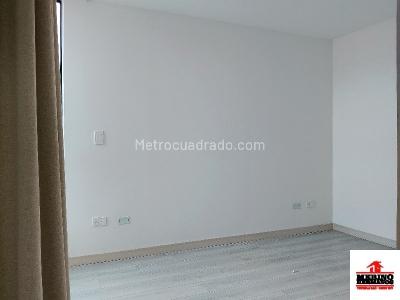 Apartamento de 2 alcobas en arriendo en Los Colores, Medellín, 71 m² · foto 15 de 20