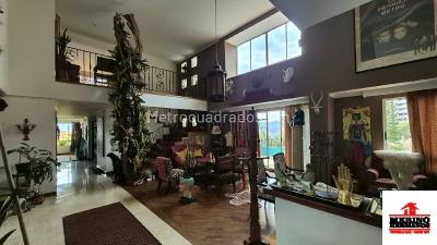 Apartamento en venta en El Poblado, Medellín · foto 2 de 20