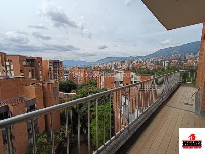 Apartamento de 3 alcobas en arriendo en Jardines, Envigado, 140 m² · foto 3 de 20