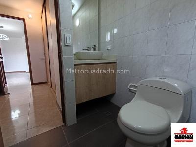 Apartamento de 3 alcobas en arriendo en Jardines, Envigado, 140 m² · foto 11 de 20