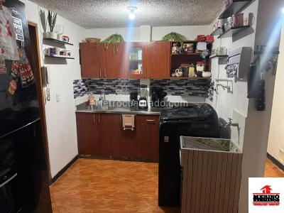 Apartamento en venta en Buenos Aires, Medellín · foto 2 de 14