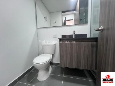 Apartamento de 3 alcobas en arriendo en Las Palmas, Medellín, 75 m² · foto 14 de 15