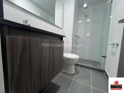 Apartamento de 3 alcobas en arriendo en Las Palmas, Medellín, 75 m² · foto 9 de 15