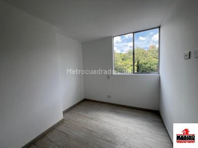 Apartamento de 3 alcobas en arriendo en San Diego, Medellín, 70 m² · foto 8 de 14