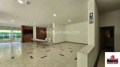 Apartamento de 3 alcobas en venta en San Jose, Sabaneta, 105 m² · foto 18 de 20