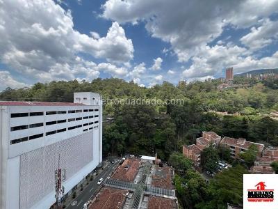 Apartamento de 3 alcobas en arriendo en San Diego, Medellín, 78 m² · foto 6 de 19