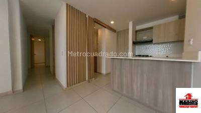 Apartamento de 3 alcobas en arriendo en San Diego, Medellín, 78 m² · foto 9 de 19