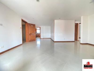 Apartamento de 3 alcobas en arriendo en Laureles, Medellín, 107 m² · foto 2 de 16