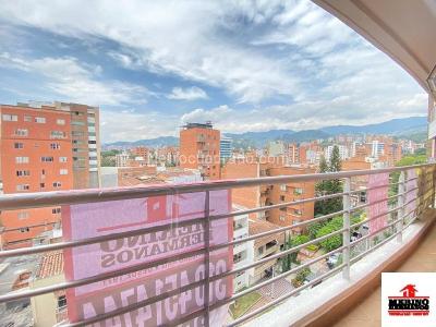 Apartamento de 3 alcobas en arriendo en Laureles, Medellín, 107 m² · foto 4 de 16