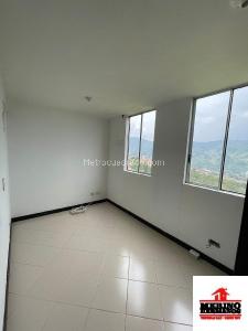 Apartamento en venta en Triana, Itagüí · foto 13 de 20