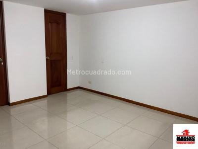 Apartamento de 3 alcobas en arriendo en Los Colores, Medellín, 94 m² · foto 6 de 19