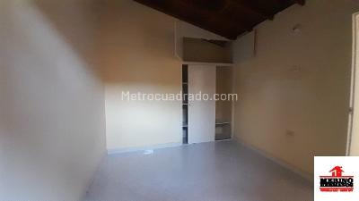 Casa de 3 alcobas en arriendo en La Gloria, Medellín, 84 m² · foto 12 de 16