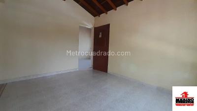 Casa de 3 alcobas en arriendo en La Gloria, Medellín, 84 m² · foto 13 de 16