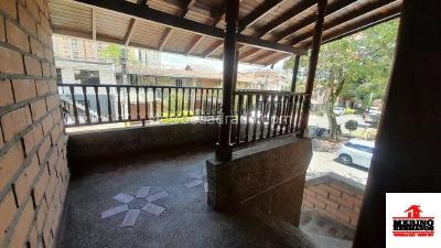 Casa de 3 alcobas en arriendo en La Gloria, Medellín, 84 m² · foto 4 de 16