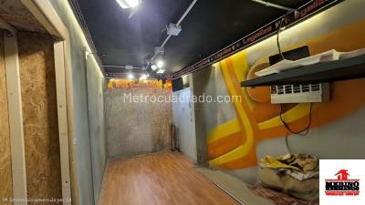 Casa de 5 alcobas en arriendo en Alejandria, Medellín, 230 m² · foto 3 de 15
