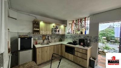 Casa de 5 alcobas en arriendo en Alejandria, Medellín, 230 m² · foto 6 de 15