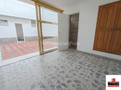 Casa en arriendo en Laureles, Medellín · foto 10 de 20