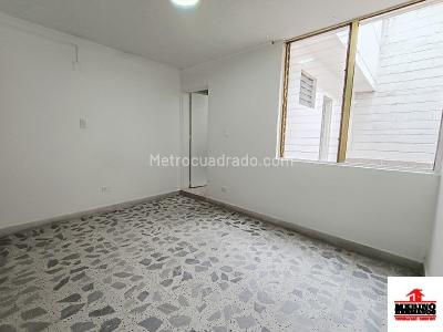 Casa en arriendo en Laureles, Medellín · foto 17 de 20