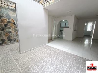 Casa en arriendo en Laureles, Medellín · foto 4 de 20