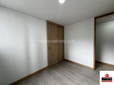 Apartamento de 3 alcobas en arriendo en Las Palmas, Medellín, 95 m² · foto 10 de 14