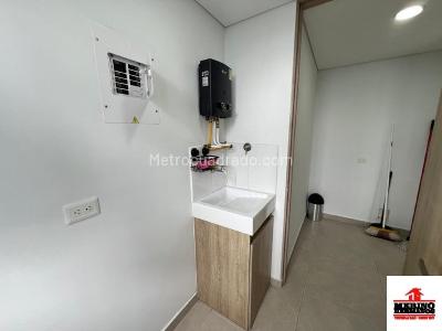 Apartamento de 3 alcobas en arriendo en Las Palmas, Medellín, 95 m² · foto 5 de 14