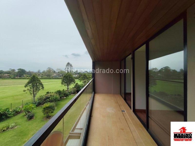 Luxury 2BR Apartment for Rent in Llanogrande – Club Campestre