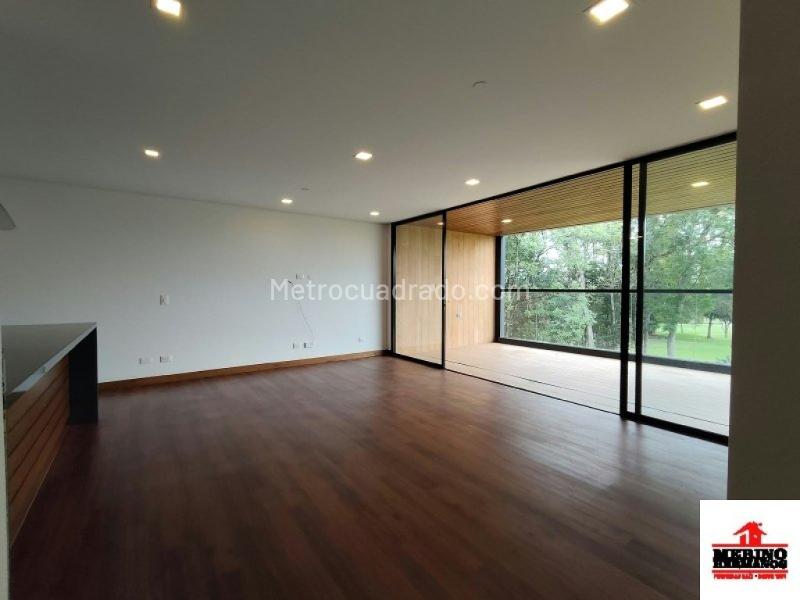 Luxury 2BR Apartment for Rent in Llanogrande – Club Campestre - 2