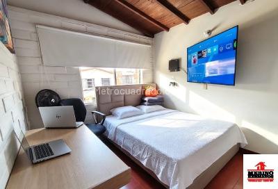 Casa de 5 alcobas en venta en El Danubio, Medellín, 112 m² · foto 17 de 18
