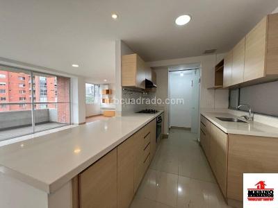 Apartamento de 2 alcobas en arriendo en Santa Maria De Los Angeles, Medellín, 96 m² · foto 2 de 20