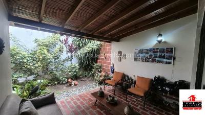 Casa de 3 alcobas en venta en Santa Monica, Medellín, 116 m² · foto 3 de 20