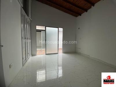 Casa de 4 alcobas en arriendo en Florida Nueva, Medellín, 197 m² · foto 13 de 20