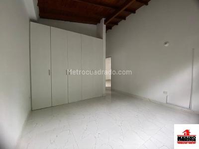 Casa de 4 alcobas en arriendo en Florida Nueva, Medellín, 197 m² · foto 14 de 20