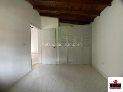Casa de 4 alcobas en arriendo en Florida Nueva, Medellín, 197 m² · foto 17 de 20