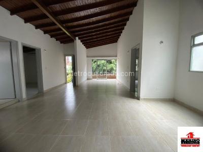 Casa de 4 alcobas en arriendo en Florida Nueva, Medellín, 197 m² · foto 4 de 20