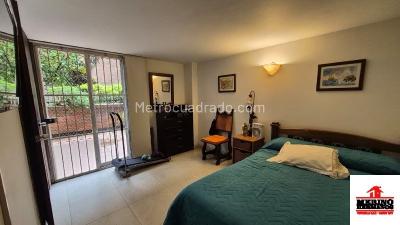 Apartamento de 3 alcobas en venta en Carlos E, Medellín, 134 m² · foto 9 de 17